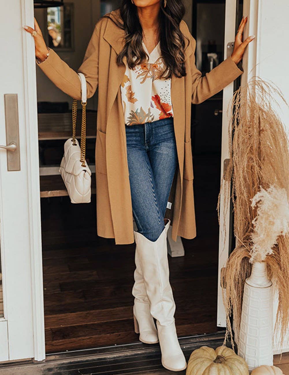 Secret Style Source - Rococo Floral Bubble Sleeve Top: L