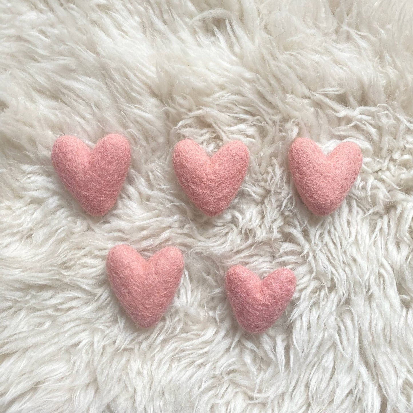 Sheep Farm Felt - Light Pink Hearts- Set of 20