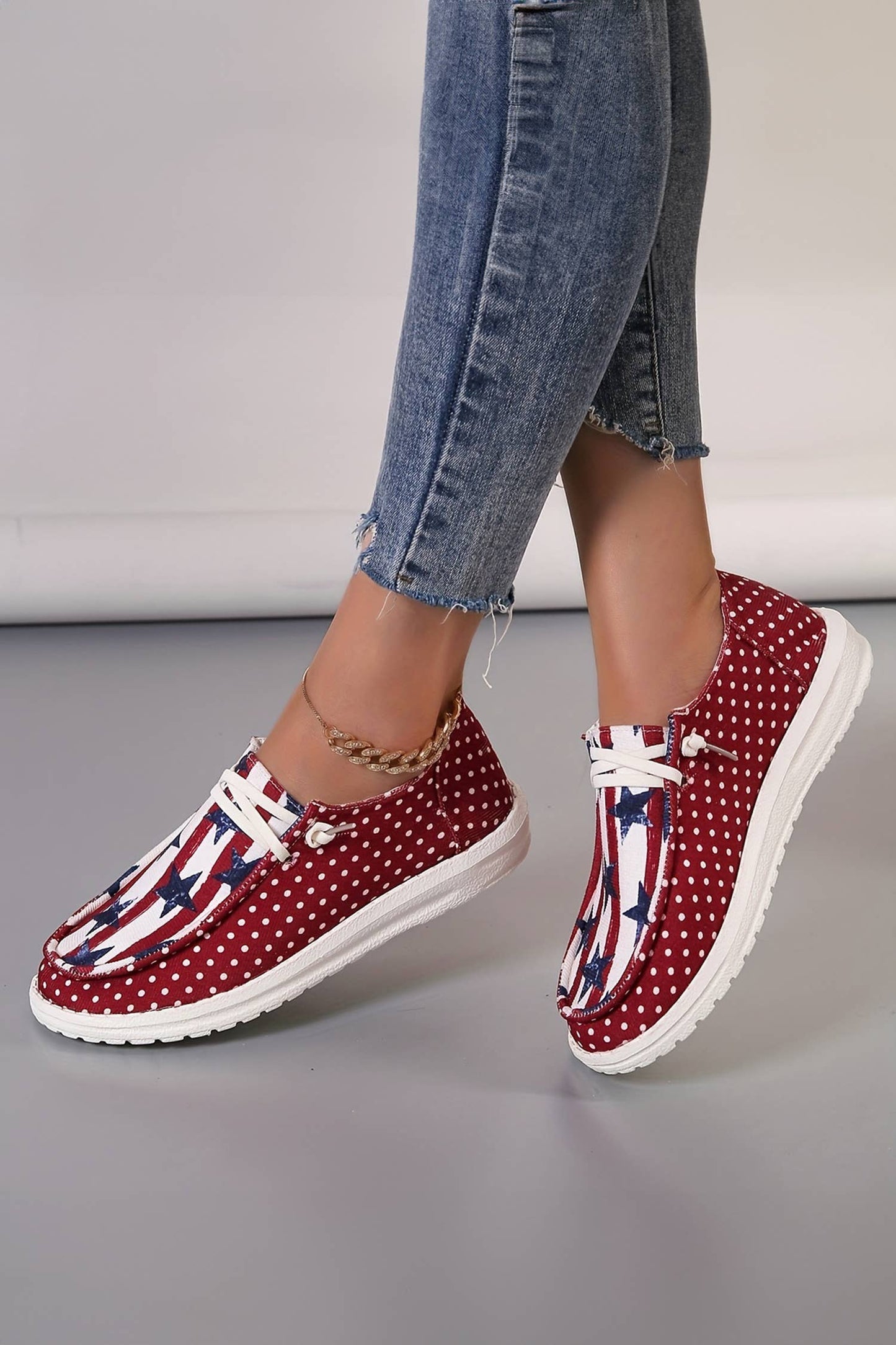 66DISCO - Polka Dot Stars and Stripes Independent Day Casual Shoes: Red / 9.5(41)
