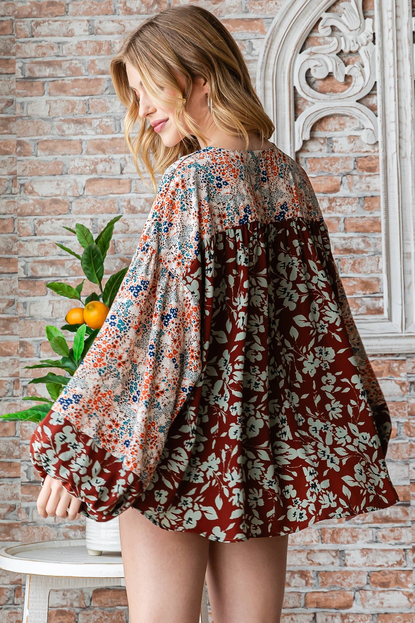 Nicabel V-neck blouse-LT10792A: Rust / Contemporary