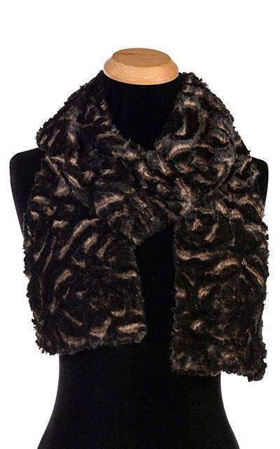 Classic Scarf: Faux Fur 100% Polyester / Classic Scarf / Carpathian Lynx