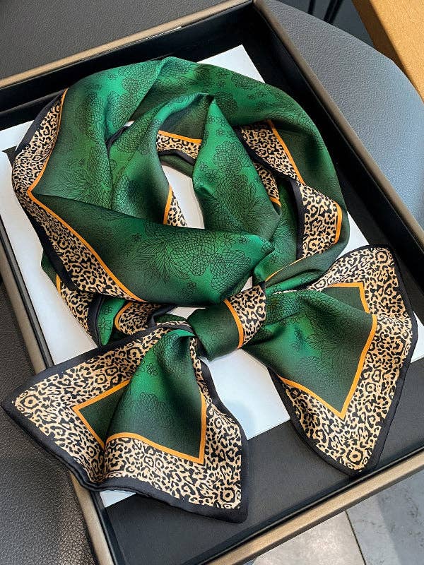 UZ Wholesale Store - Urban Leopard Printed Silk Imitation Scarf: GREEN / One_size