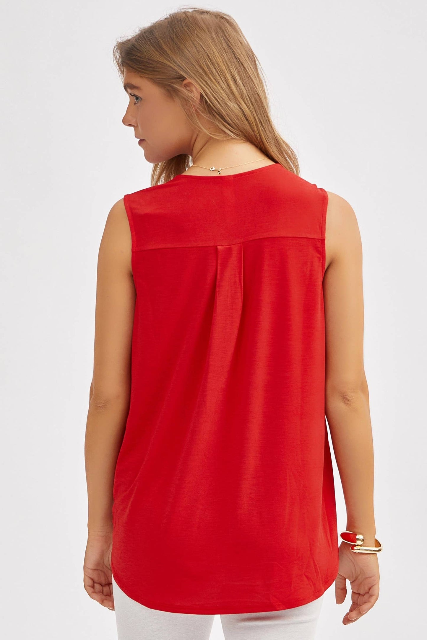 Dear Scarlett - Surplice V Neck Solid Sleeveless Tank Top: BLACK / S