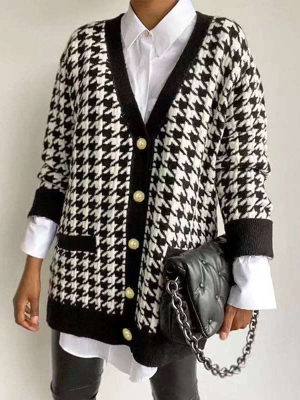 Sheer Trend - Urban Long Sleeves Checkered V-Neck Cardigan Tops: BLACK / L