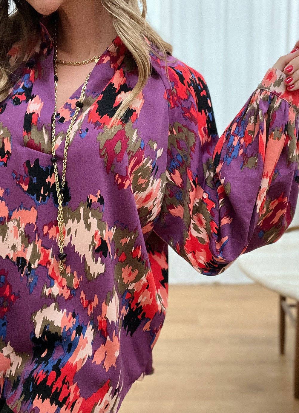 Secret Style Source - Painterly V-Neck Bubble Sleeve Top: Purple / M