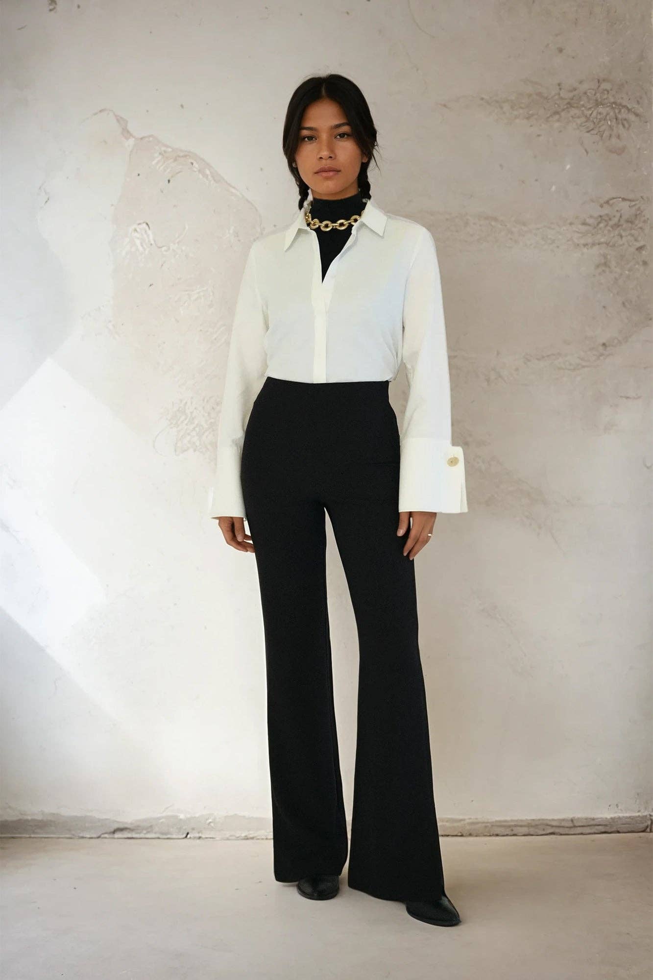 Touché Privé - SPRING DETAIL CREPE PANTS: Black / M