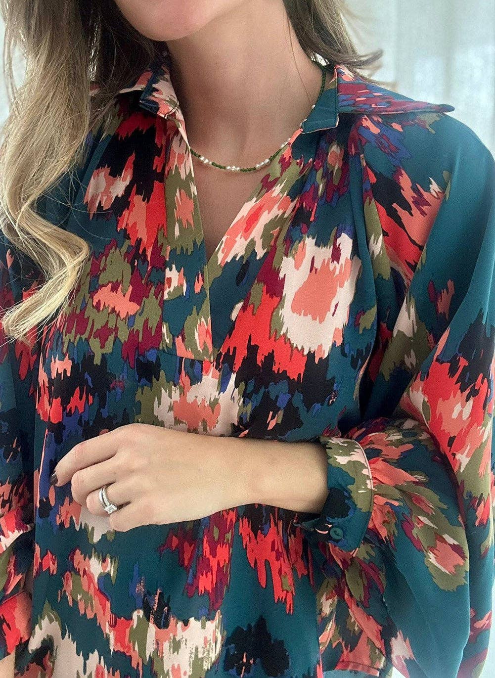 Secret Style Source - Painterly V-Neck Bubble Sleeve Top: Purple / M