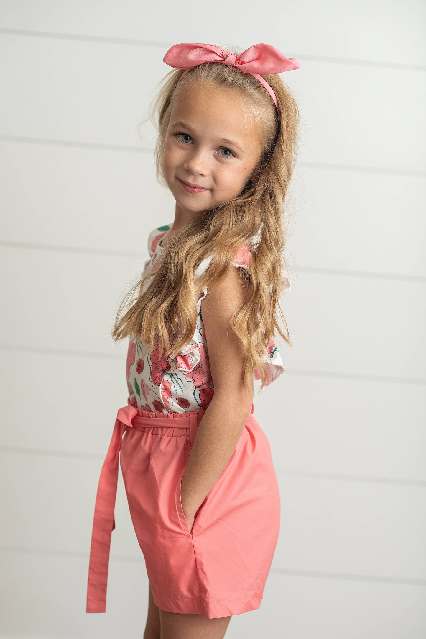 Oopsie Daisy - Kids Coral Pink Floral Ruffle Spring Summer Pocket Short Set: 5/6