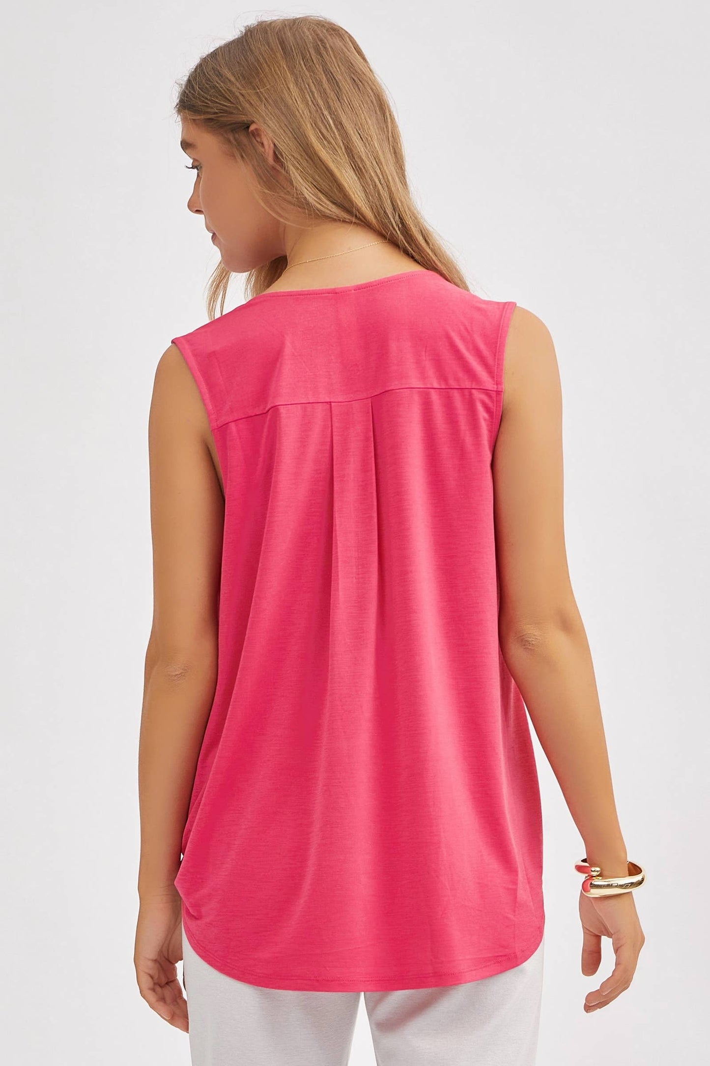 Dear Scarlett - Surplice V Neck Solid Sleeveless Tank Top: BLACK / L