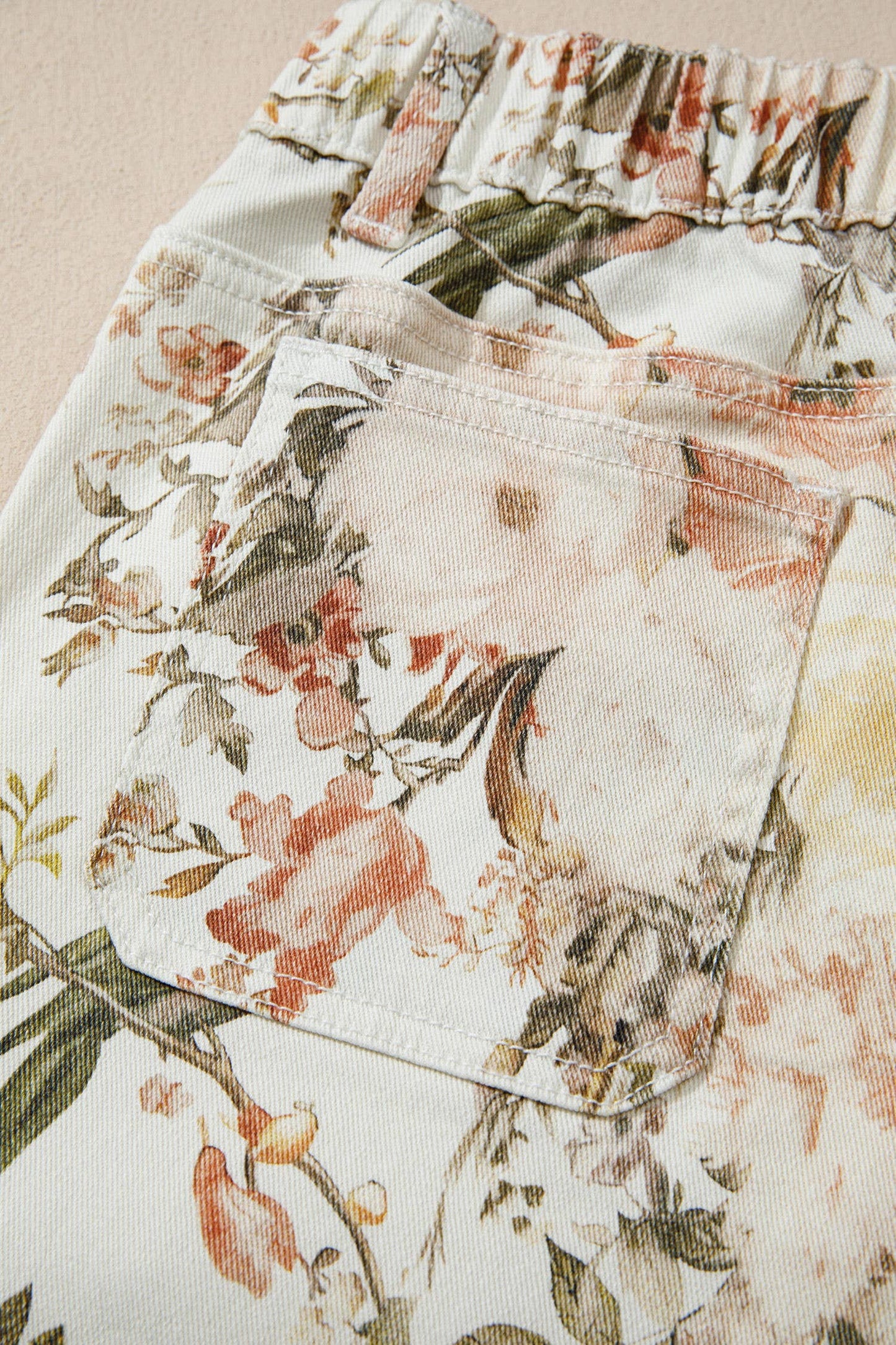 66DISCO - Floral Print High Waisted Wide Leg Denim Jeans: Beige / 12