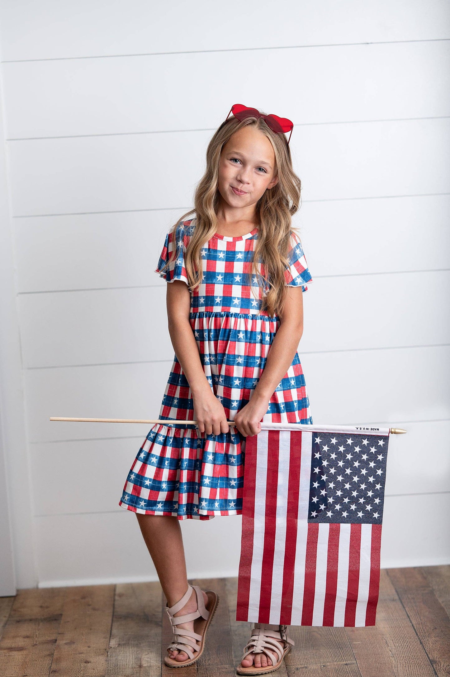 Oopsie Daisy - Kids 4th of July Red Stars & Stripes Flutter Sleeve Dress: 3/4