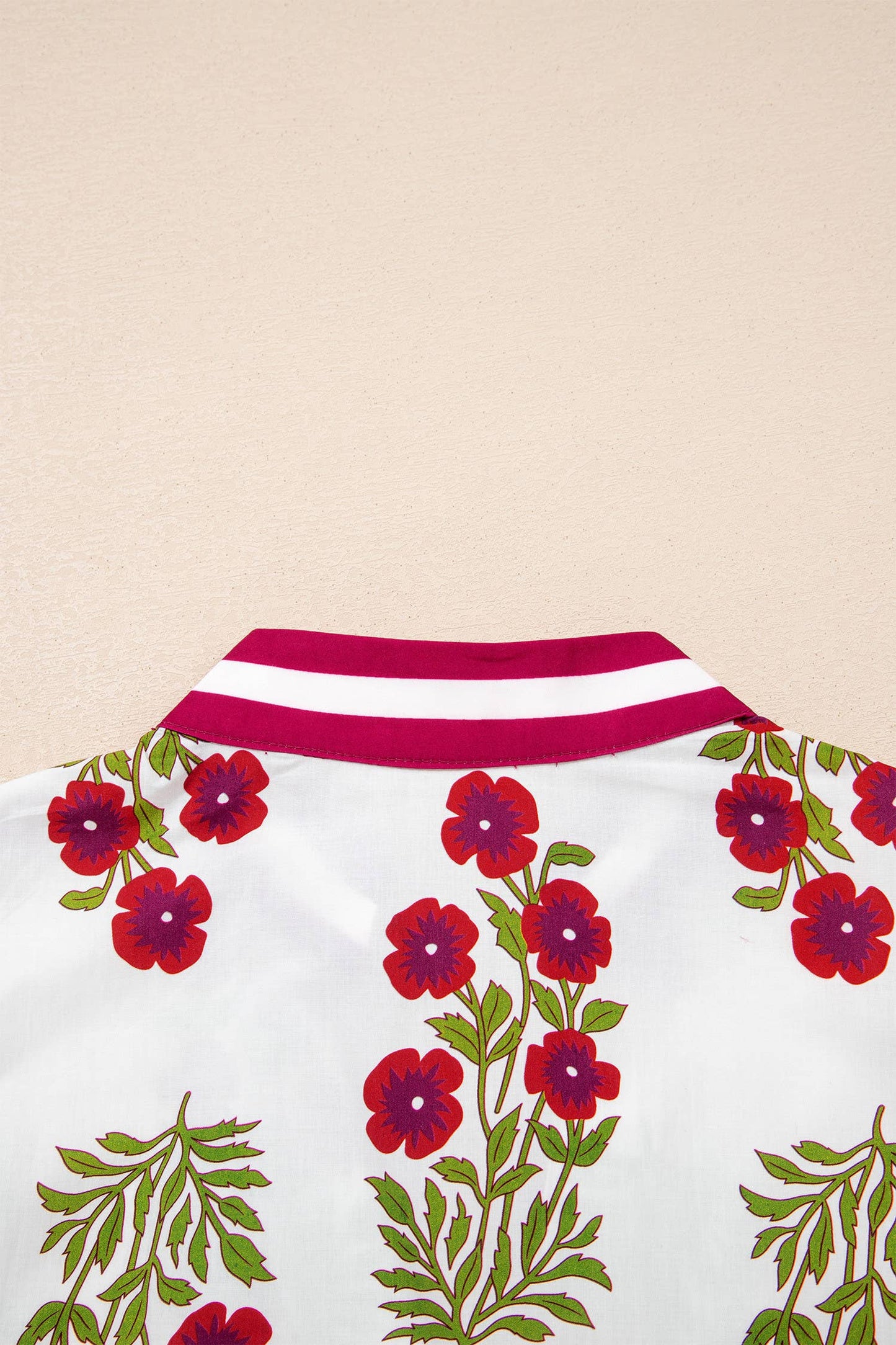 66DISCO - Floral Short Bubble Sleeve Contrast Plus Size Top (S-4X): Black / 2X