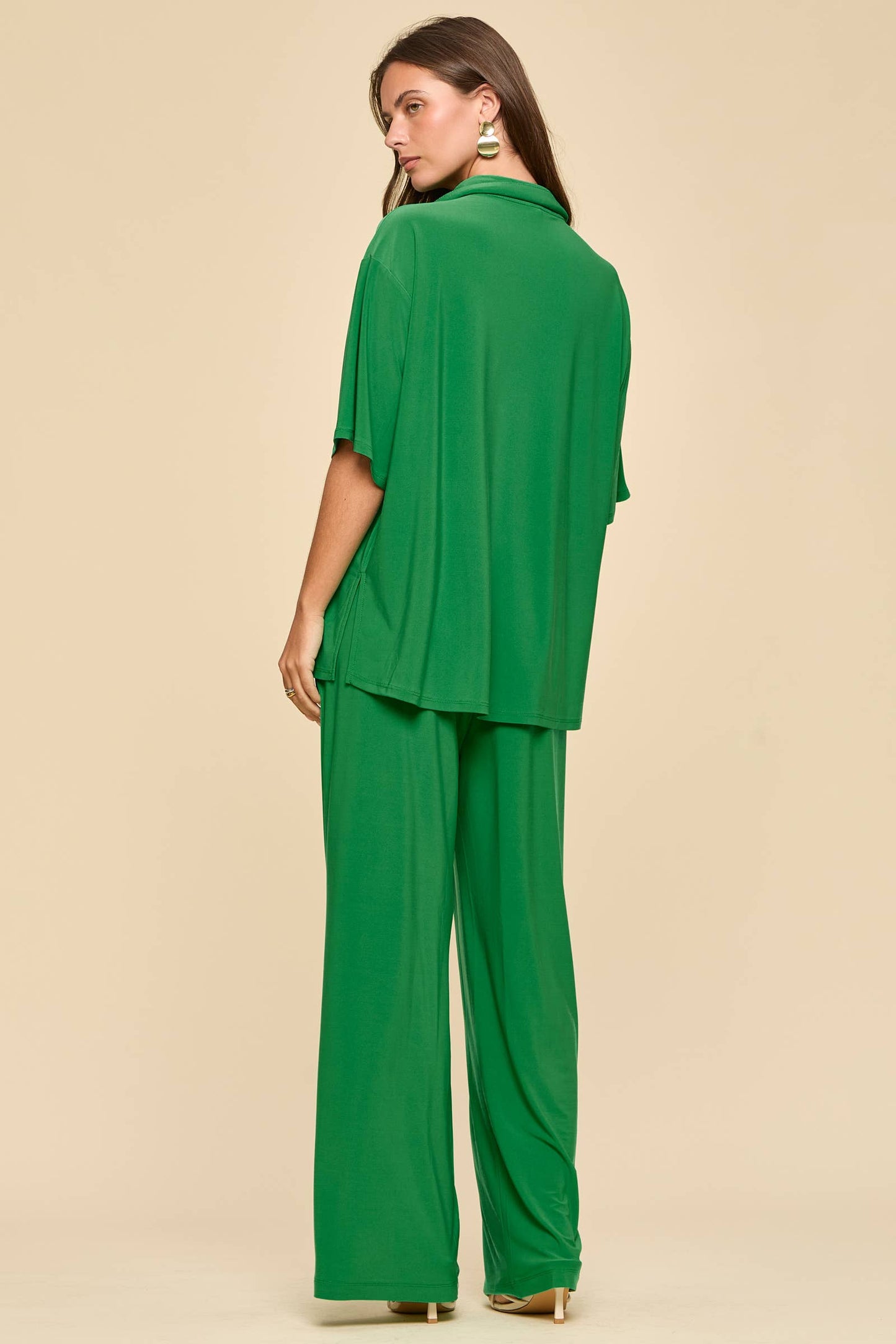 Dear Scarlett - 2-Piece Blouse + Relaxed Pants Resort Wear Set: BLACK / L