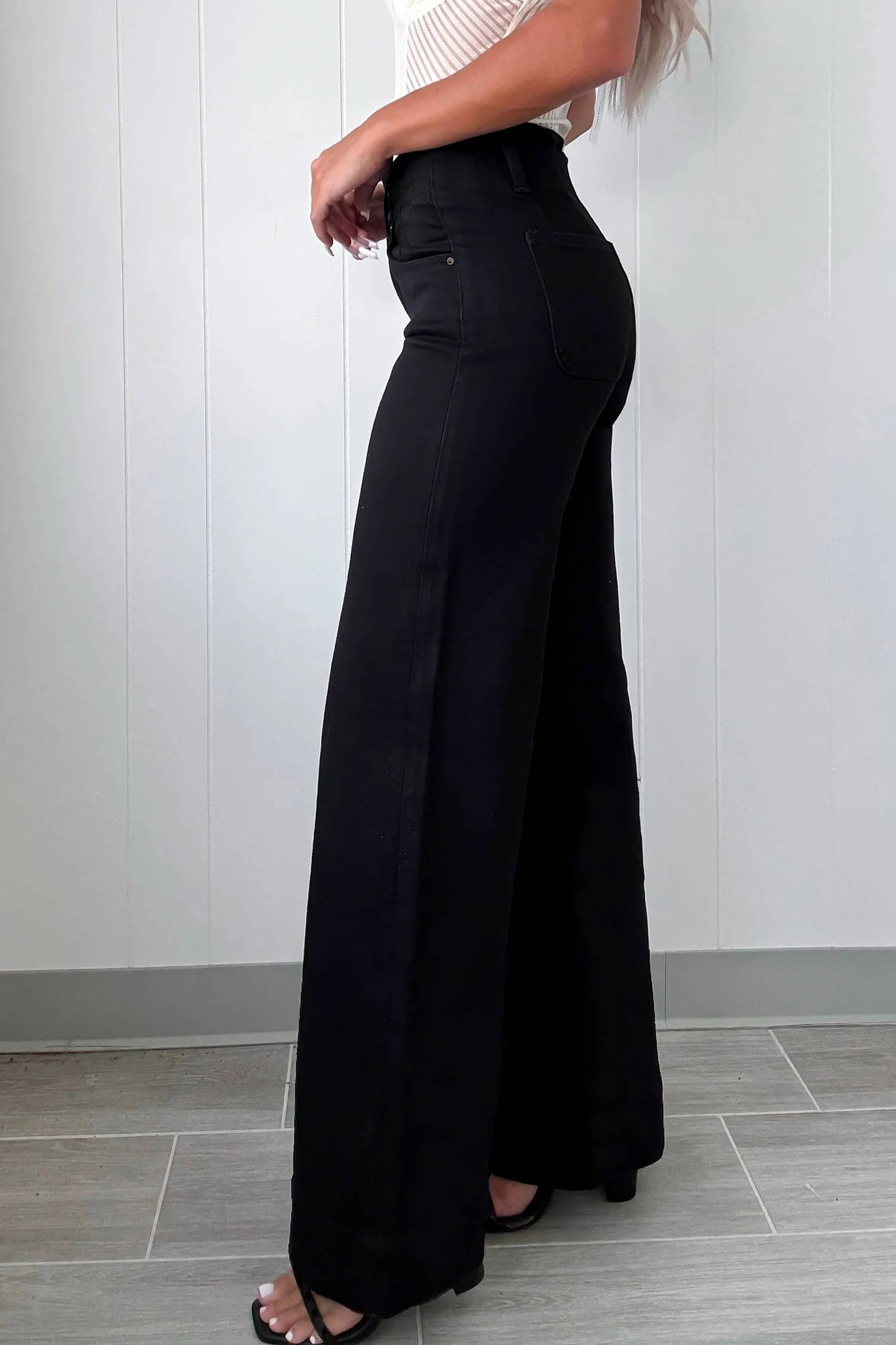 66DISCO - 66 Love 2-Button High Waist Flared Bottom Jeans: White / Missy Fit