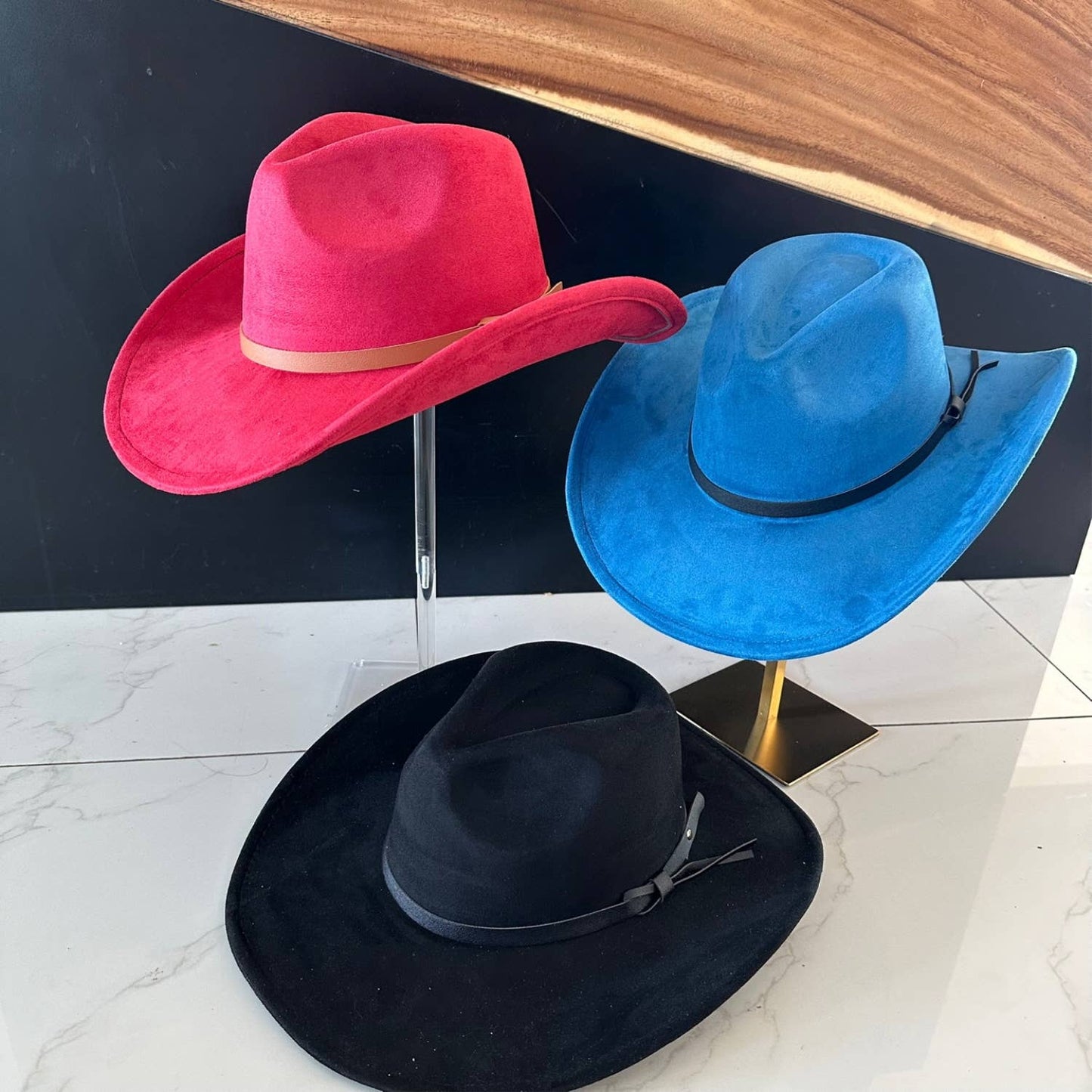 Queens INC - Fashion Vegan suede Cowboy hat  W/ Leather Belt: CAMEL / ONE SIZE