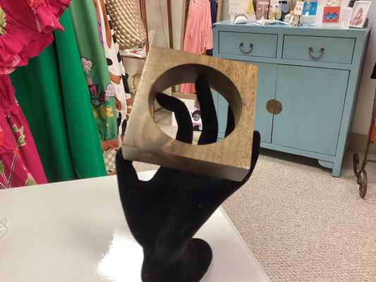 DJ CREATIVE SQUARE WOOD BANGLE BRACELET