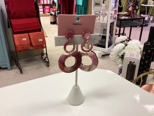 Mary Lou’s Acrylic Dangle Earrings Pink