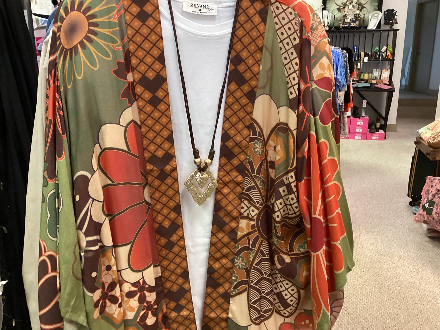 Bijoux Envie Statement Jewelry - Gold Necklace | Vintage | Pendant | Chunky | Boho | Fall