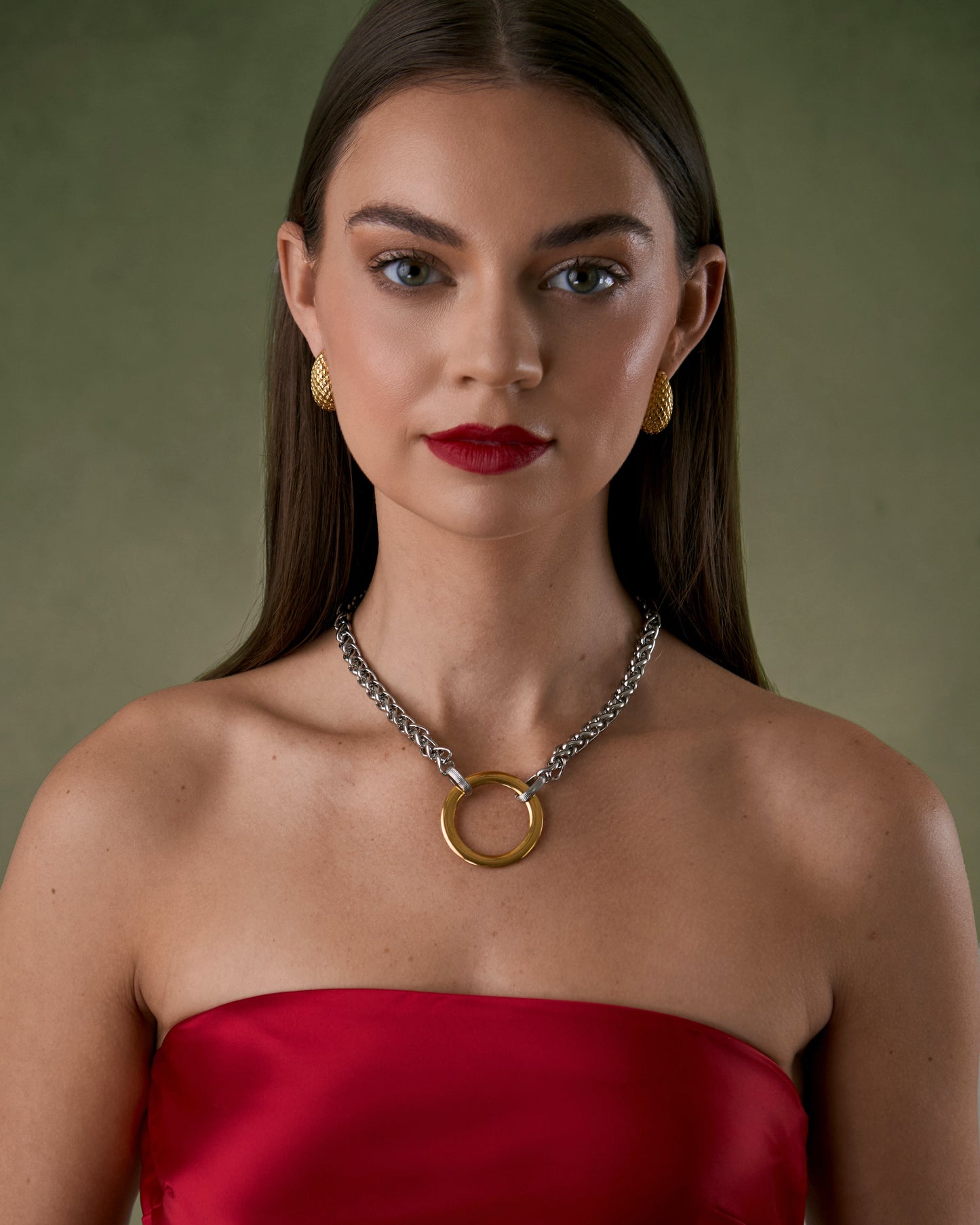 GINA CARMEN HALO  356-31 STATEMENT NECKLACE