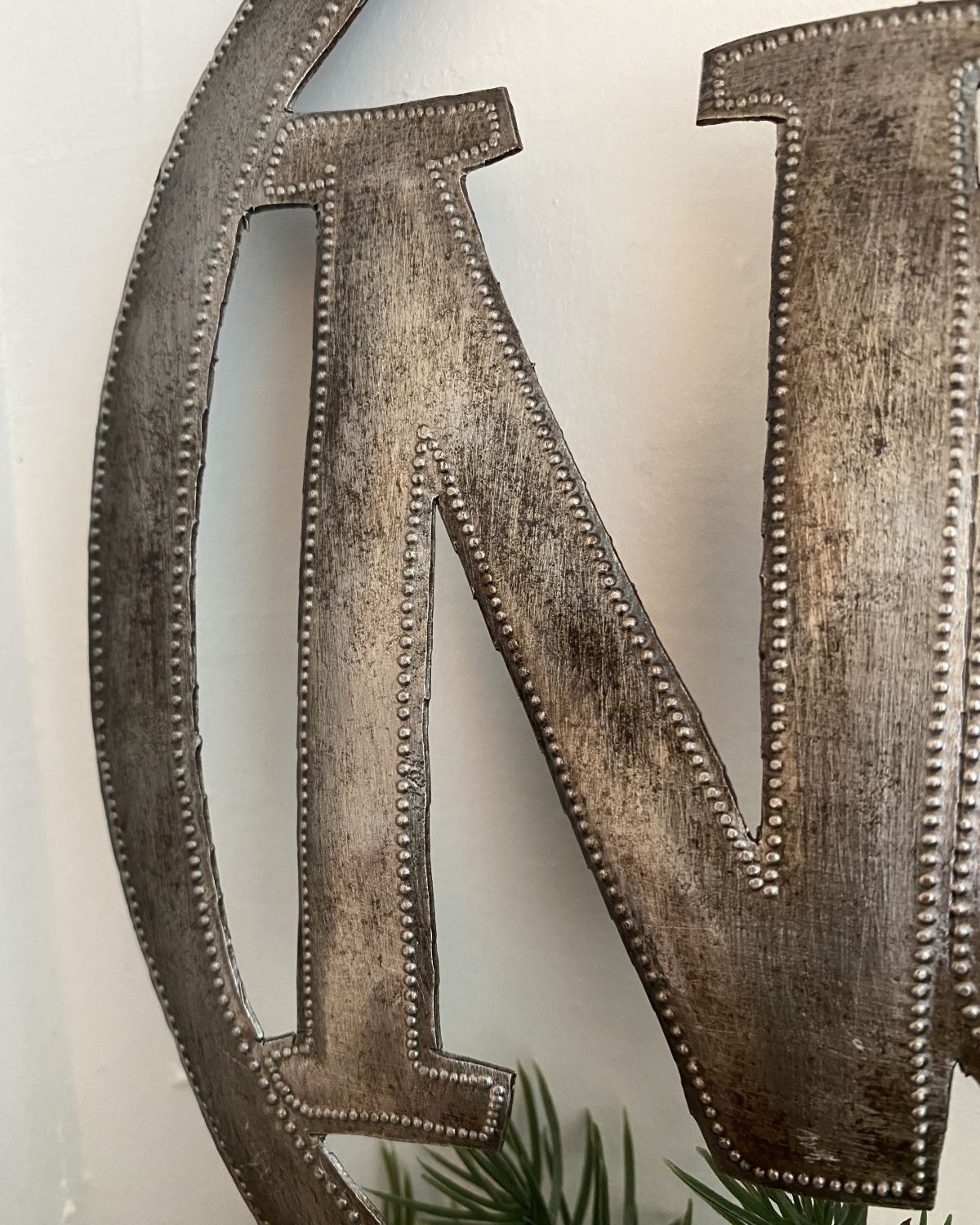 Noel Circle Metal Art