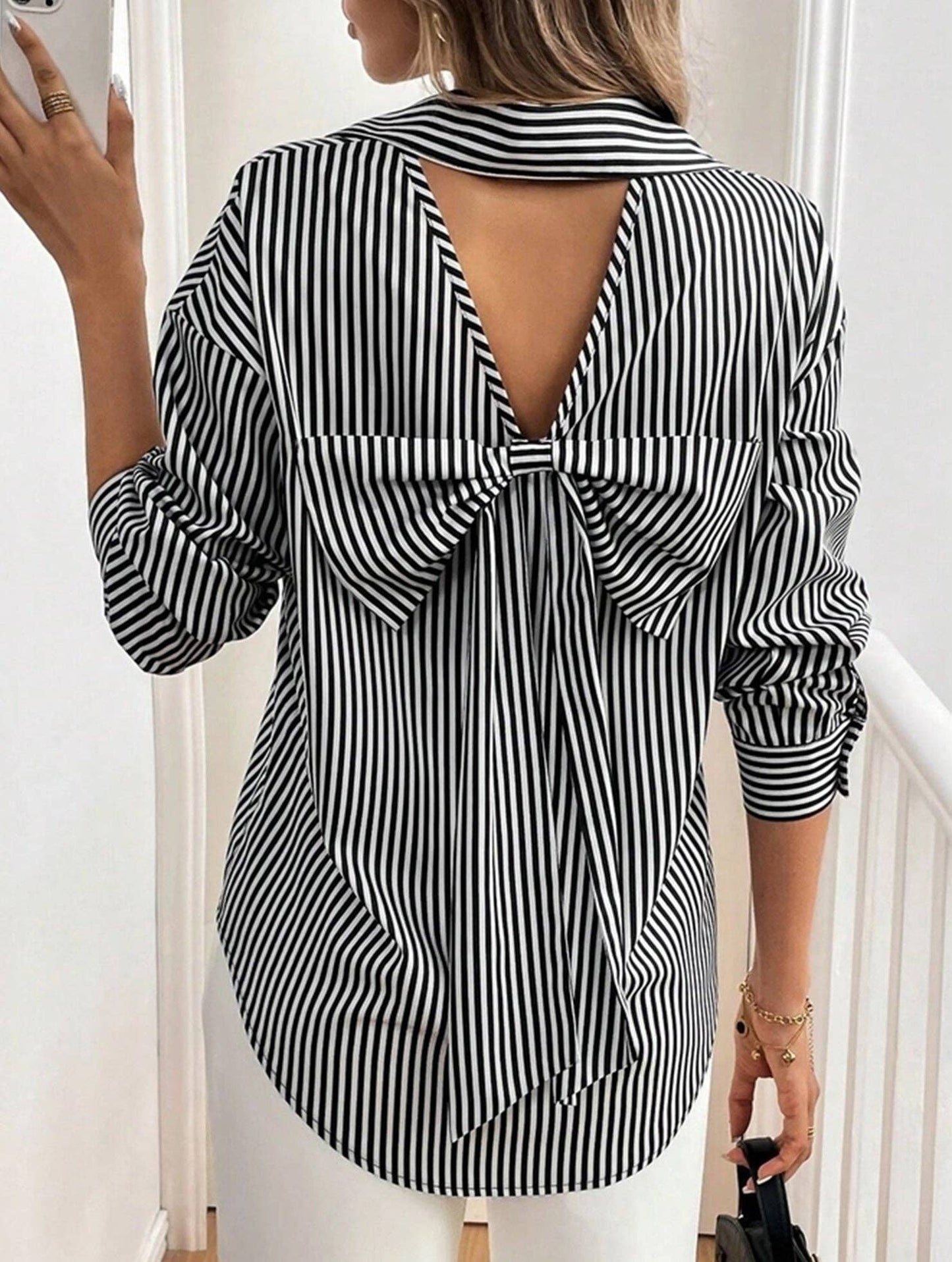 Lovenne Striped Blouse W/Bow