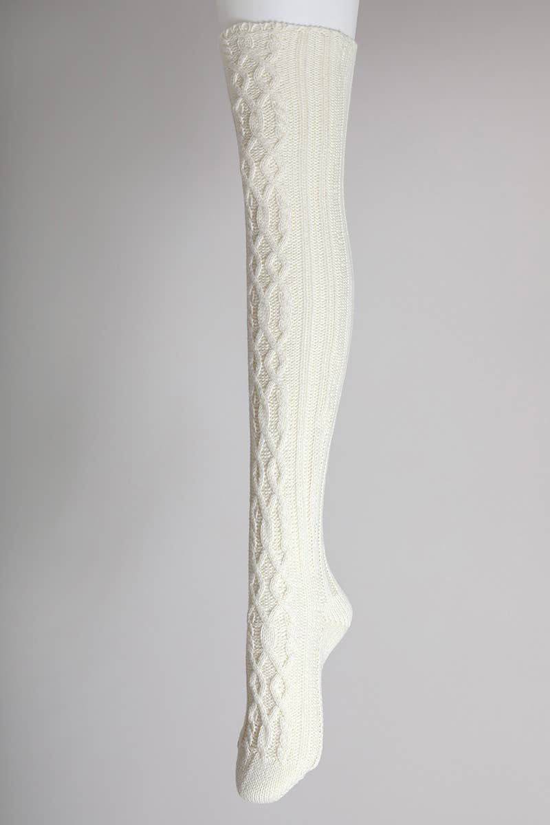 Leto Accessories - Cable Knit Socks: Gray