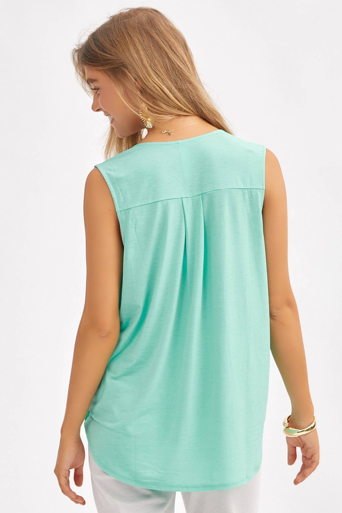 Dear Scarlett - Surplice V Neck Solid Sleeveless Tank Top: BLACK / L