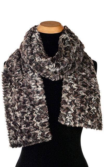 Classic Scarf: Faux Fur 100% Polyester / Classic Scarf / Carpathian Lynx
