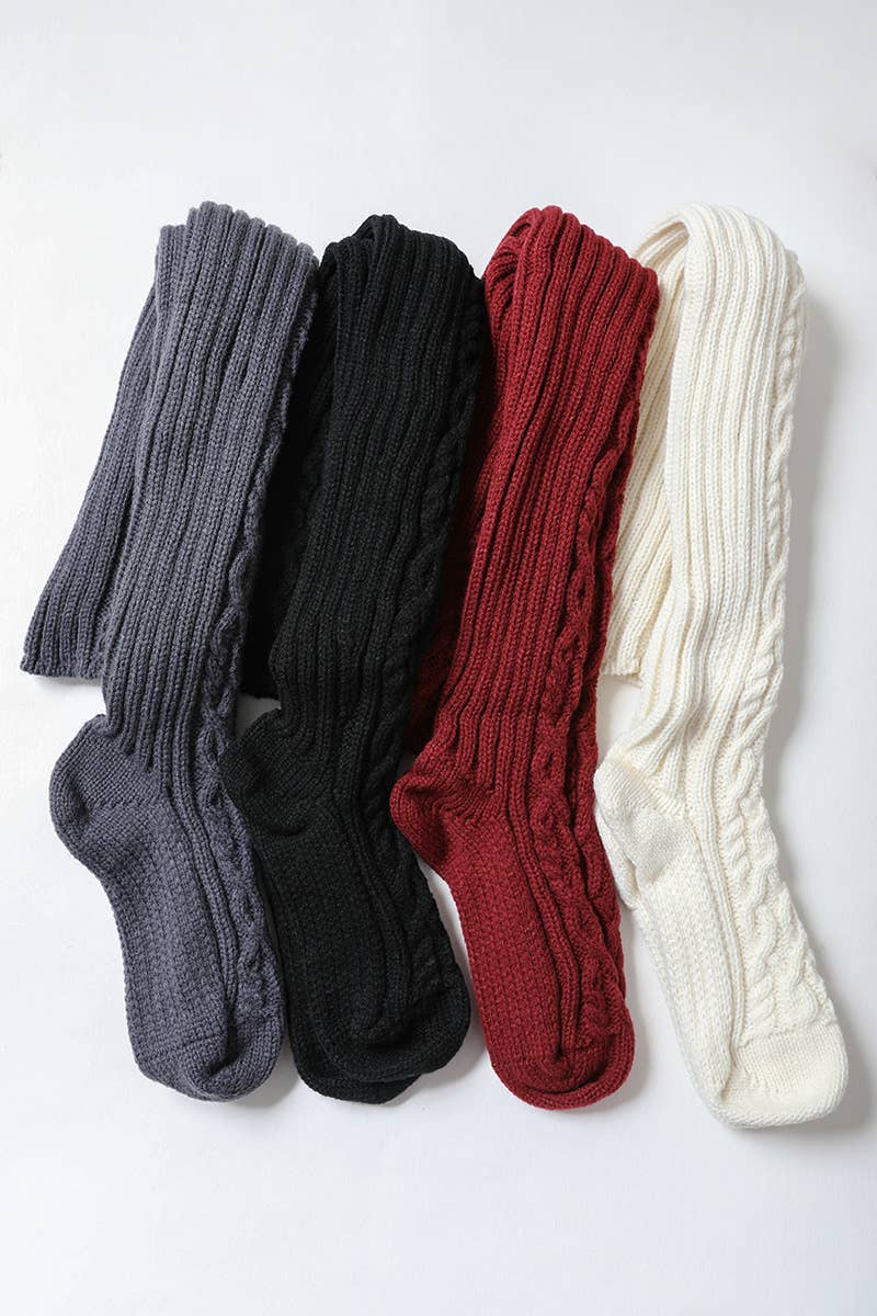 Leto Accessories - Cable Knit Socks: Black