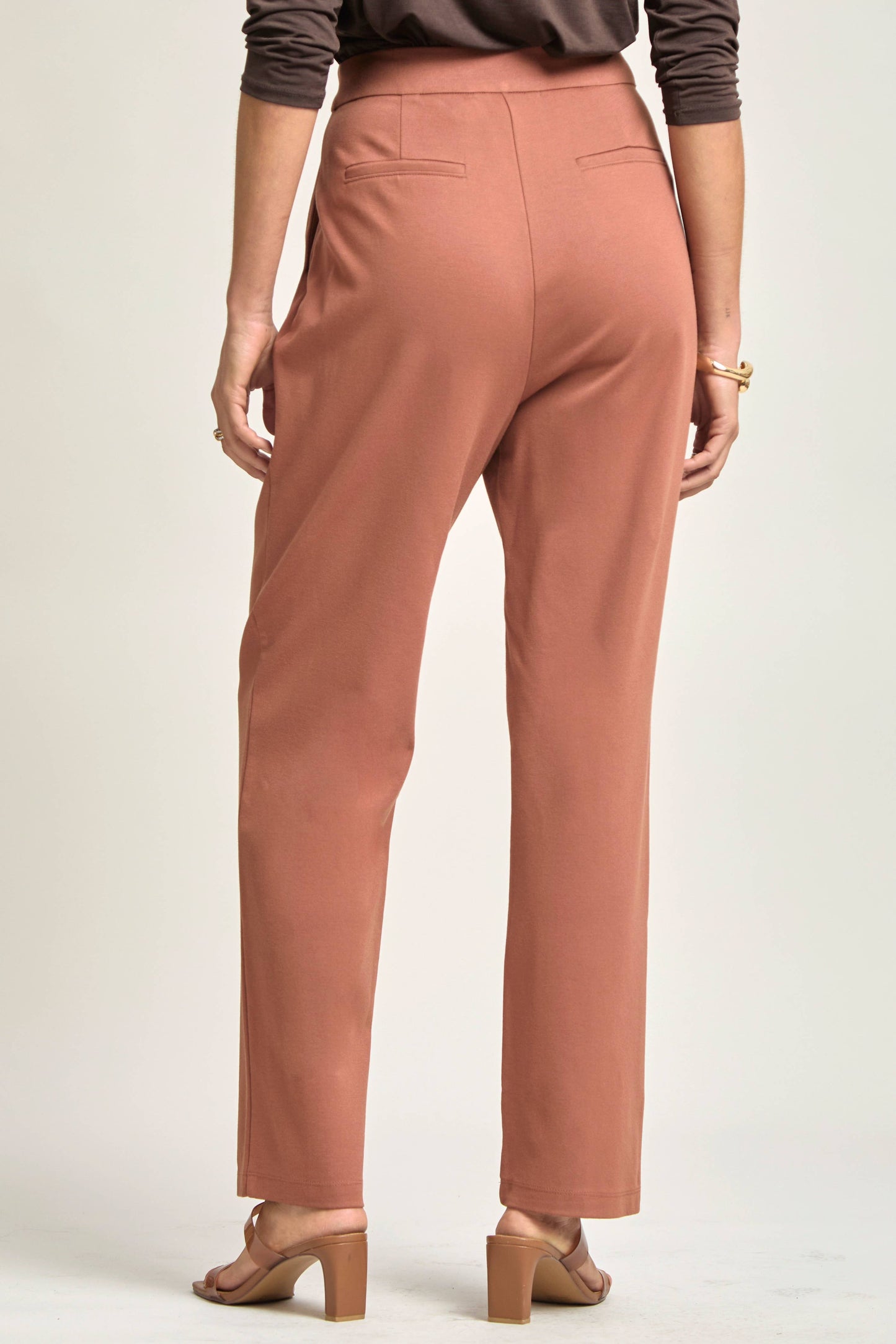 Dear Scarlett - Magic High-Rise Barrel Pants: Black / L