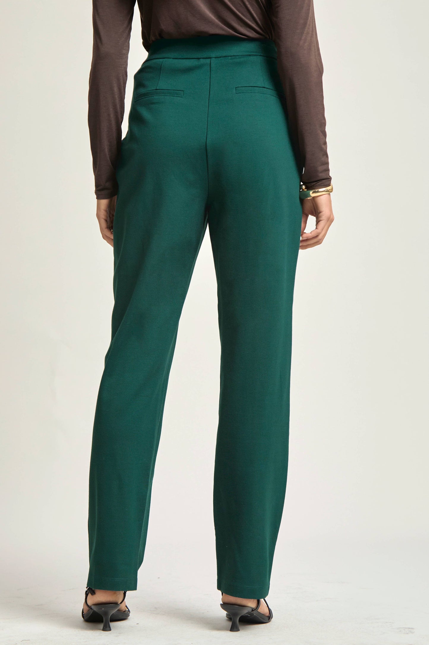 Dear Scarlett - Magic High-Rise Barrel Pants: Black / M