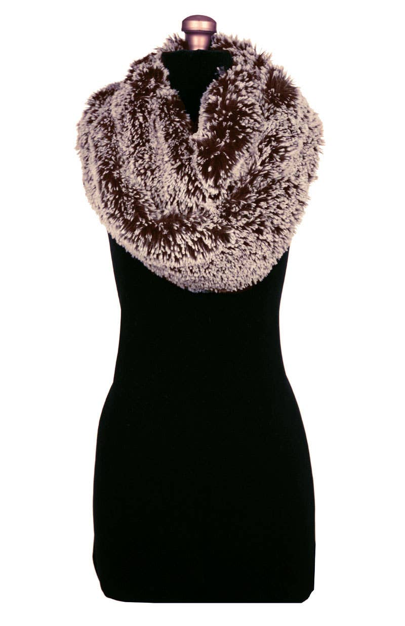 Infinity Scarf: Faux Fur 100% Polyester / Infinity Scarf / Carpathian Lynx