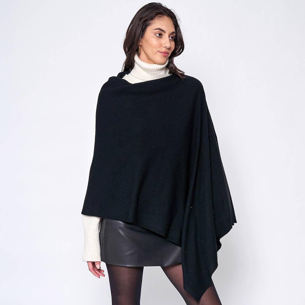 Sensibling Corp. - Solid Scarf Poncho: Red