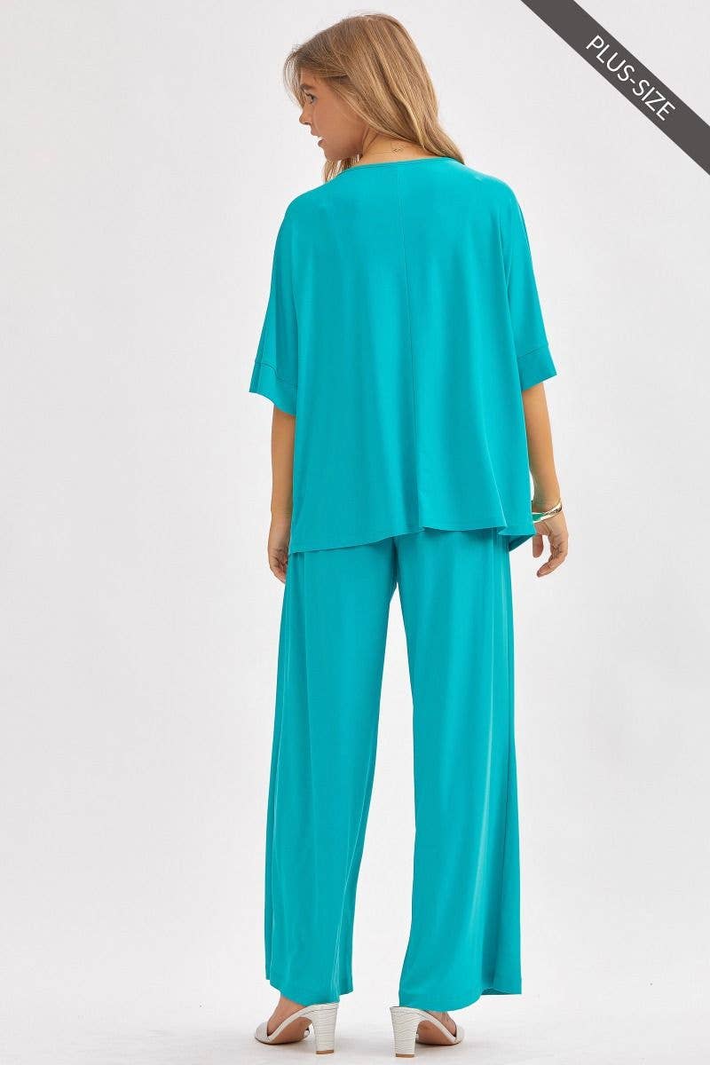 Dear Scarlett - PLUS SIZE Stylish Flowy Top + Wide Leg Set TRVSET-CABANAP: EMERALD / 2X