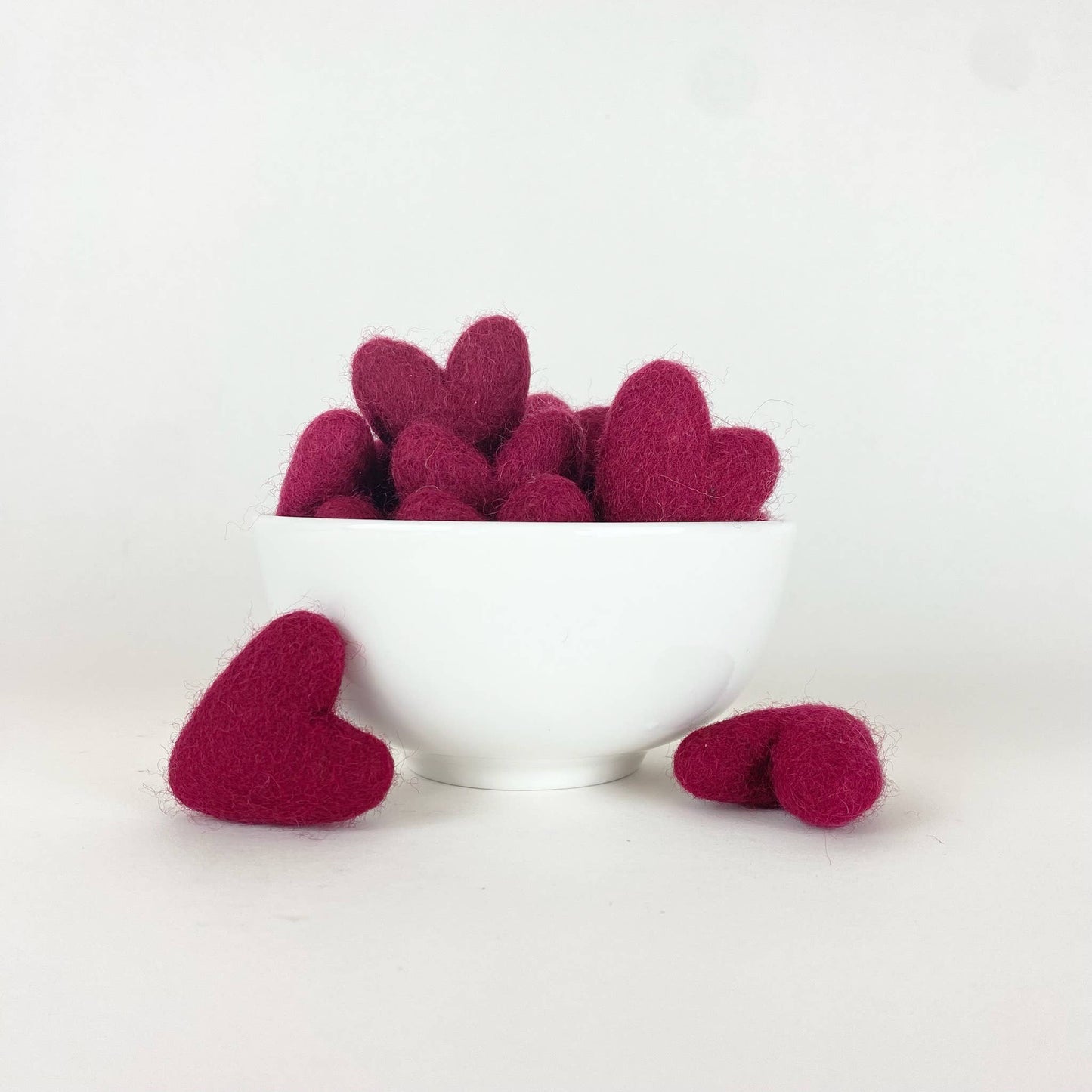 Sheep Farm Felt - Wine Hearts- Set of 20